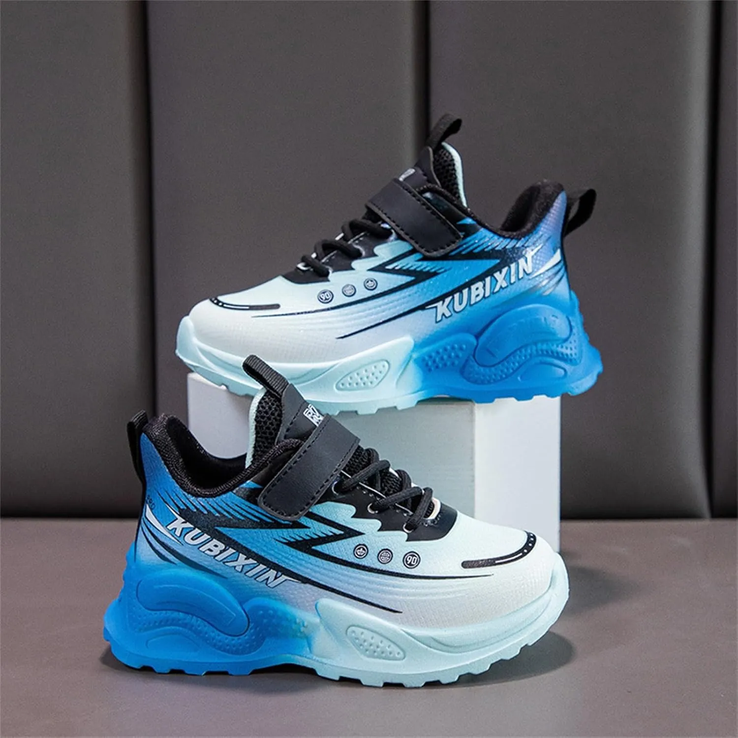Boys Basketball Shoes, Kids High Top Sneakers, Youth Thick Sole Non Slip Comfortable Shoes with Big Girls High Tops