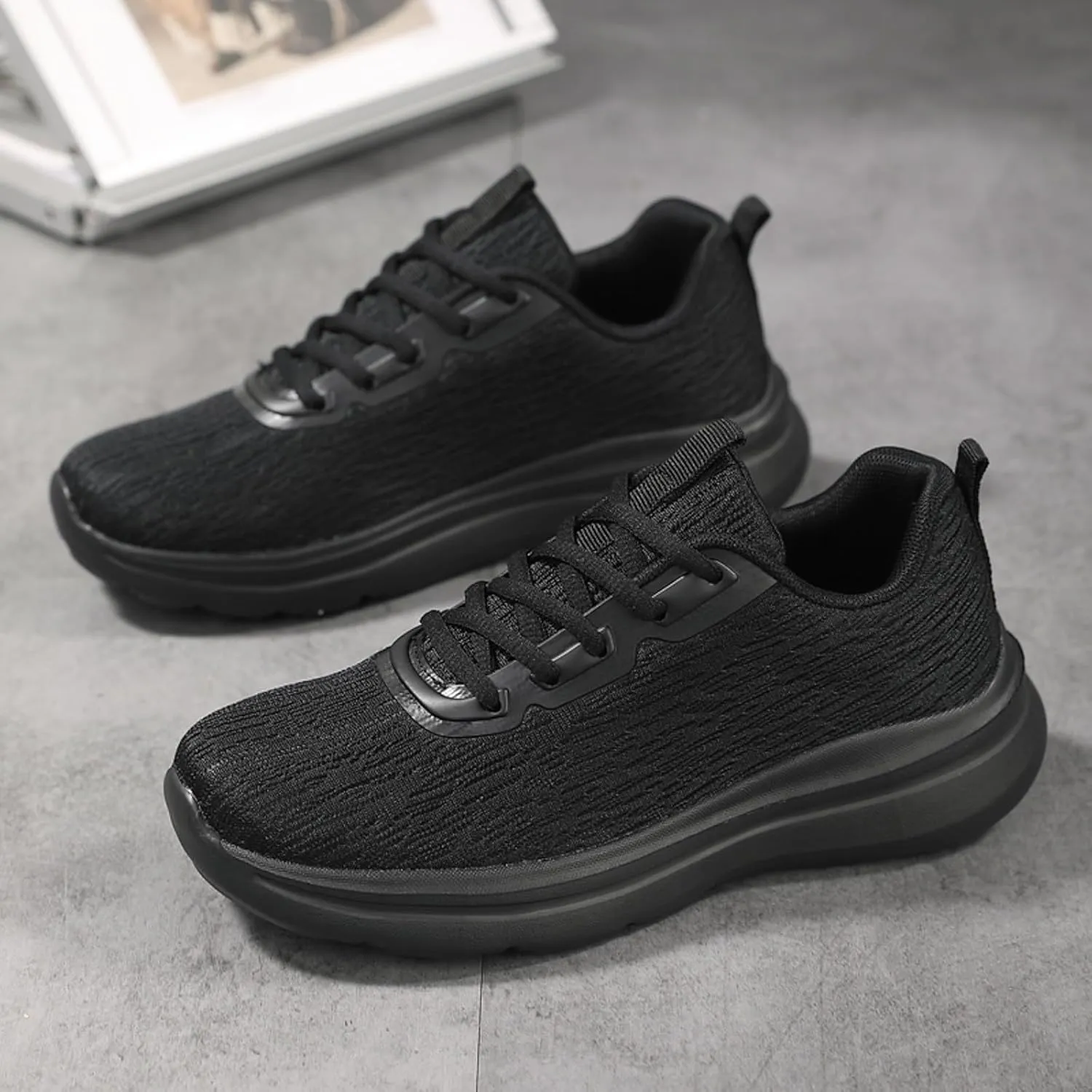 Breathable Diabetic Shoes for Men Casual Sneaker Mesh Breathable Walking Shoe Lightweight Elderly Slip on Shoes