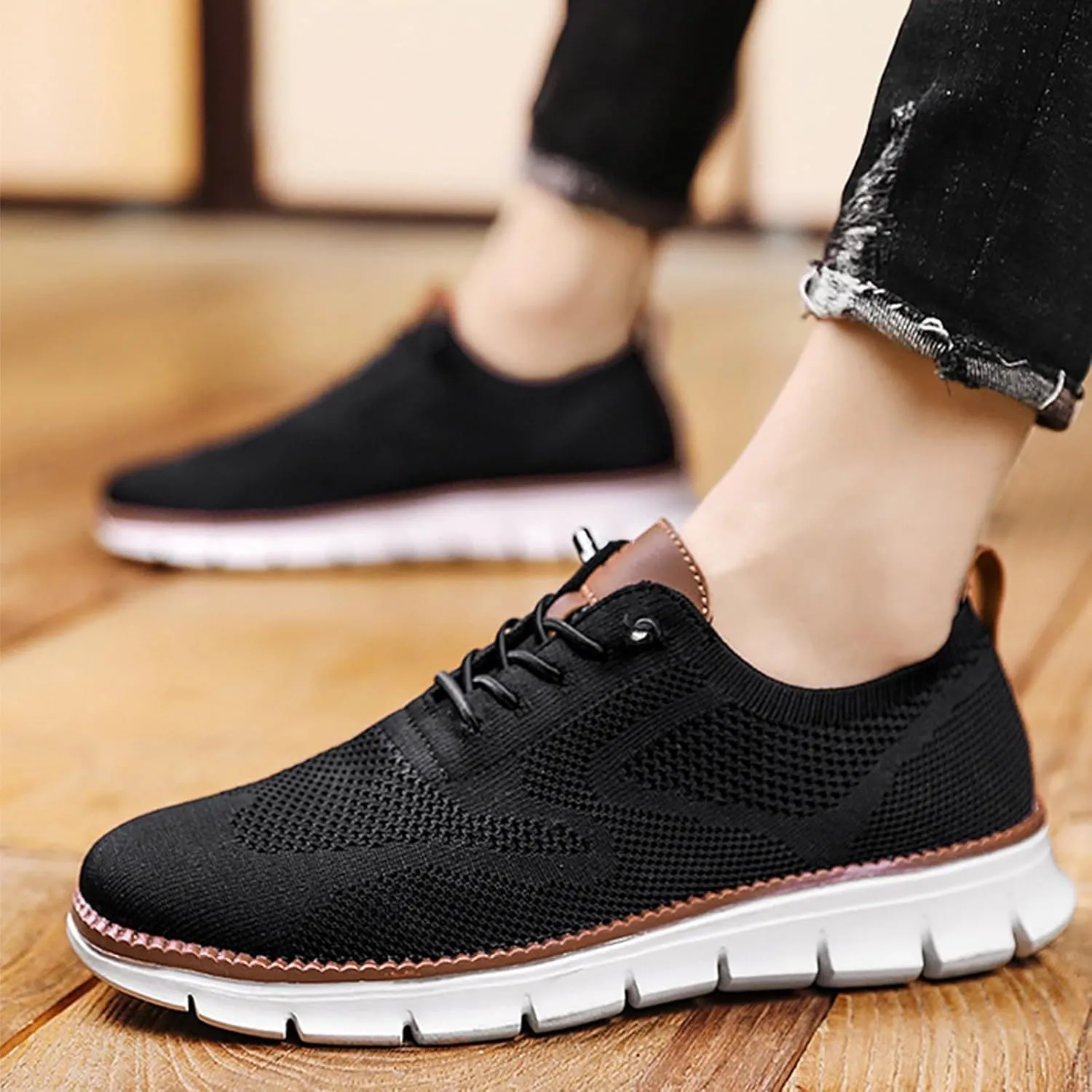 Breathable Men Running Shoes Fashion Mesh Breathable Lace up Casual Summer Comfortable Outdoor Walking Running Sneakers for Men