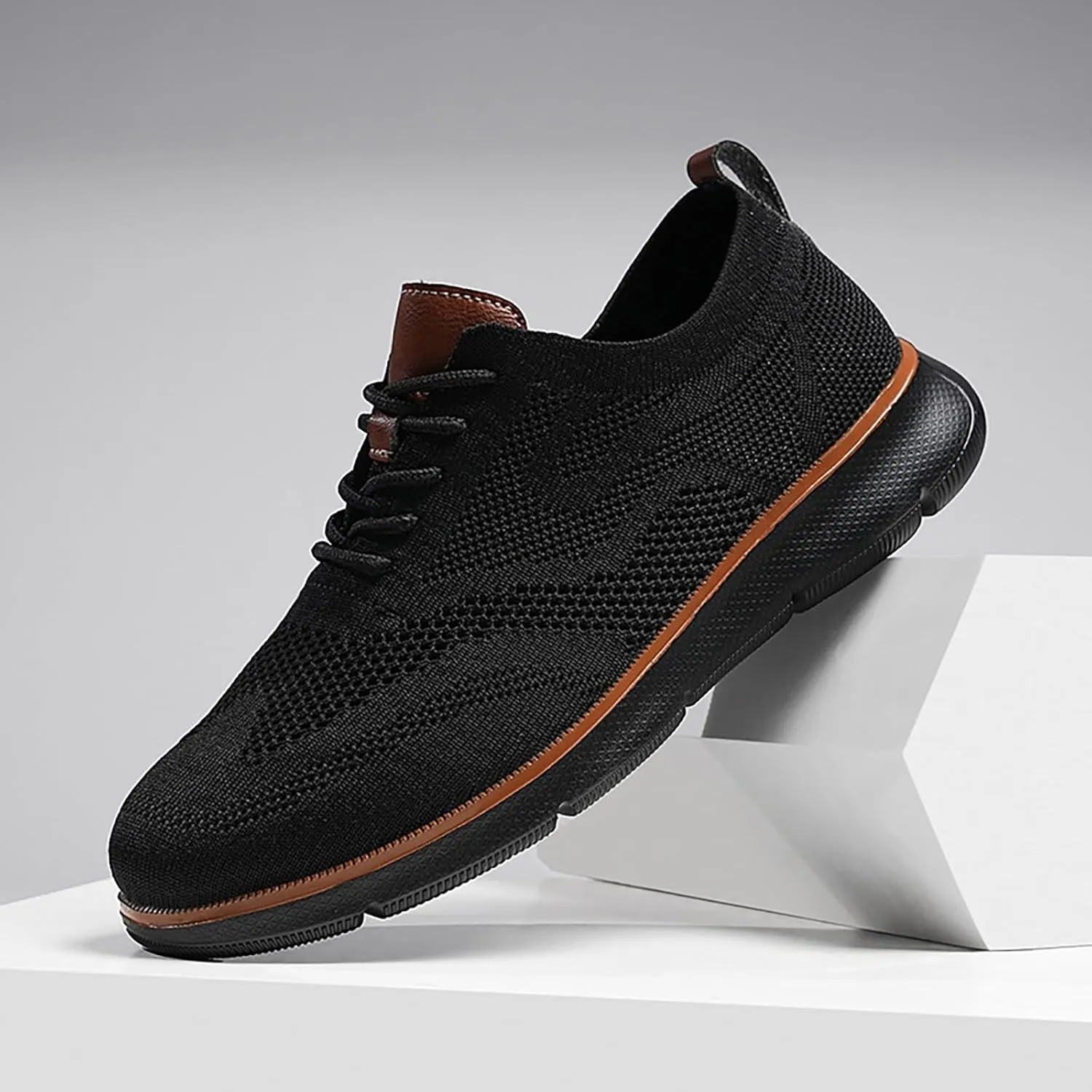 Breathable Men Running Shoes Fashion Mesh Breathable Lace up Casual Summer Comfortable Outdoor Walking Running Sneakers for Men