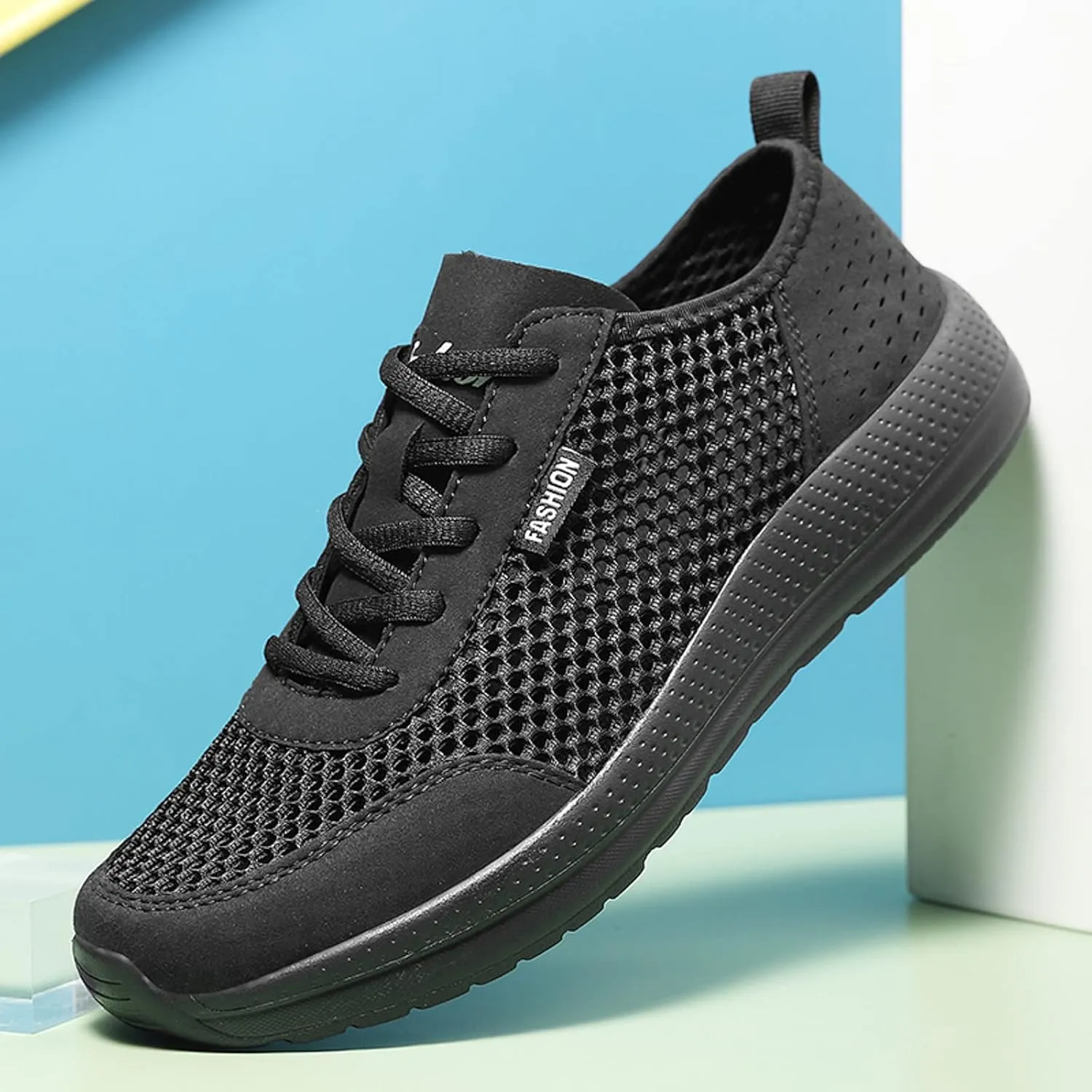 Fashion Sneaker Lace-Up Men Sports Shoes Fashionable Summer New Pattern Hollow Mesh Breathable Comfortable and Simple