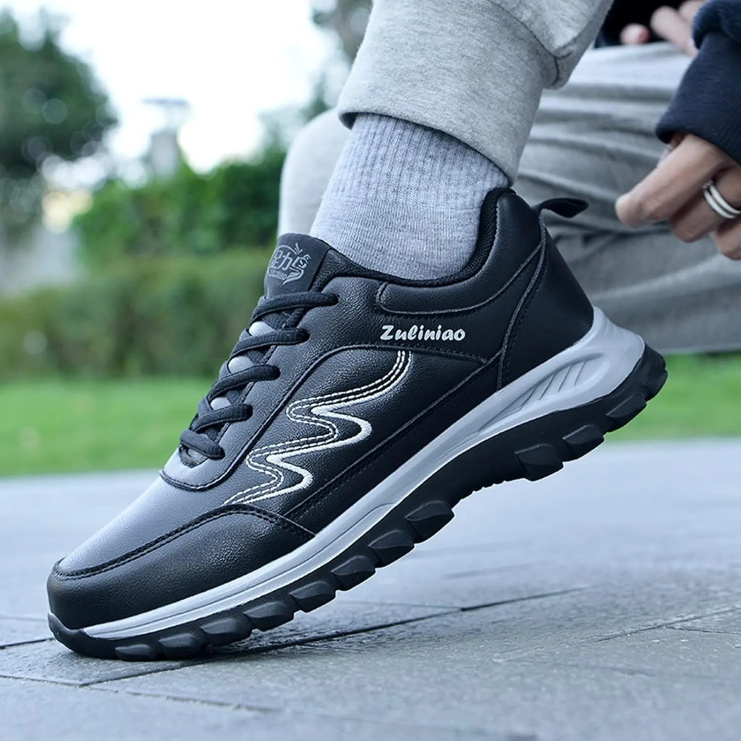 Fashion Sport Shoes for Men Comfortable Breathable Stretch Canvas Slip on Sneaker Men's Comfortable Dress Shoes