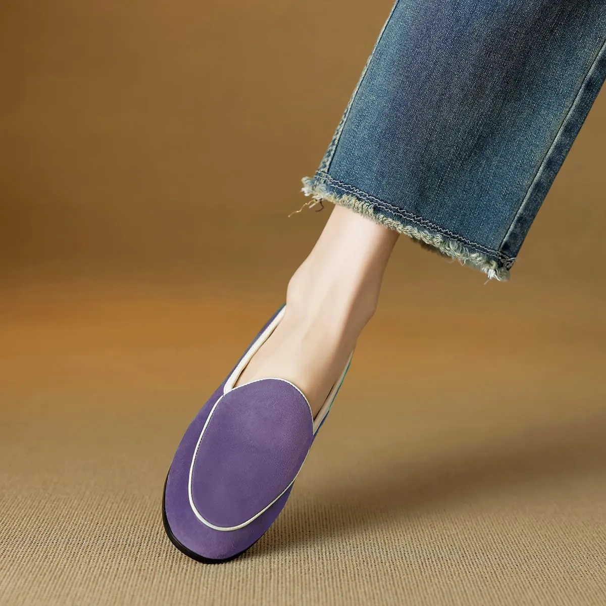 LEHOOR Women Comfy Flat Suede Loafers Round Closed Toe Slip On Penny Loafer Comfortable Ballet Flats Two-Toned Office Work Flat Shoes Ladies Ballerina Flats Classic Daily Driver Club Spring 4-11 M US