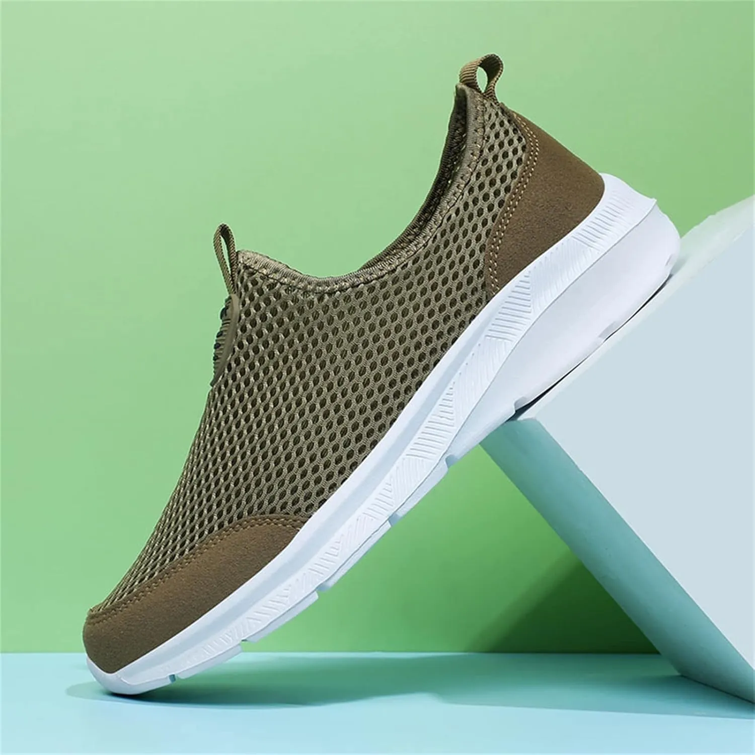 Lightweight Diabetic Shoes for Men Breathable and Light Outdoor Comfy Walking Shoe Soft Flat Soled Elderly Shoes