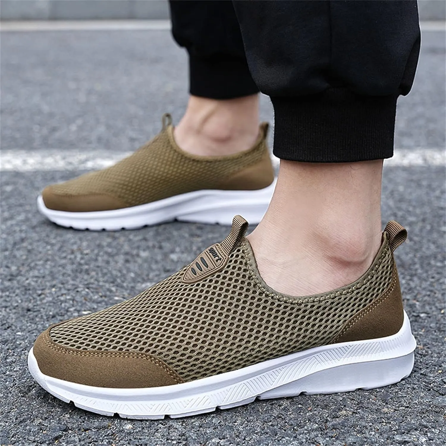 Lightweight Diabetic Shoes for Men Breathable and Light Outdoor Comfy Walking Shoe Soft Flat Soled Elderly Shoes