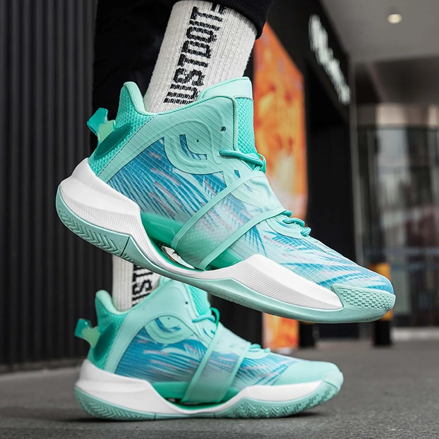 Men Women Fashion Basketball Shoes High Top Sneakers Outdoor Training Running Tennis Shoes Lightweight Comfortable Casual Sports Walking Shoes