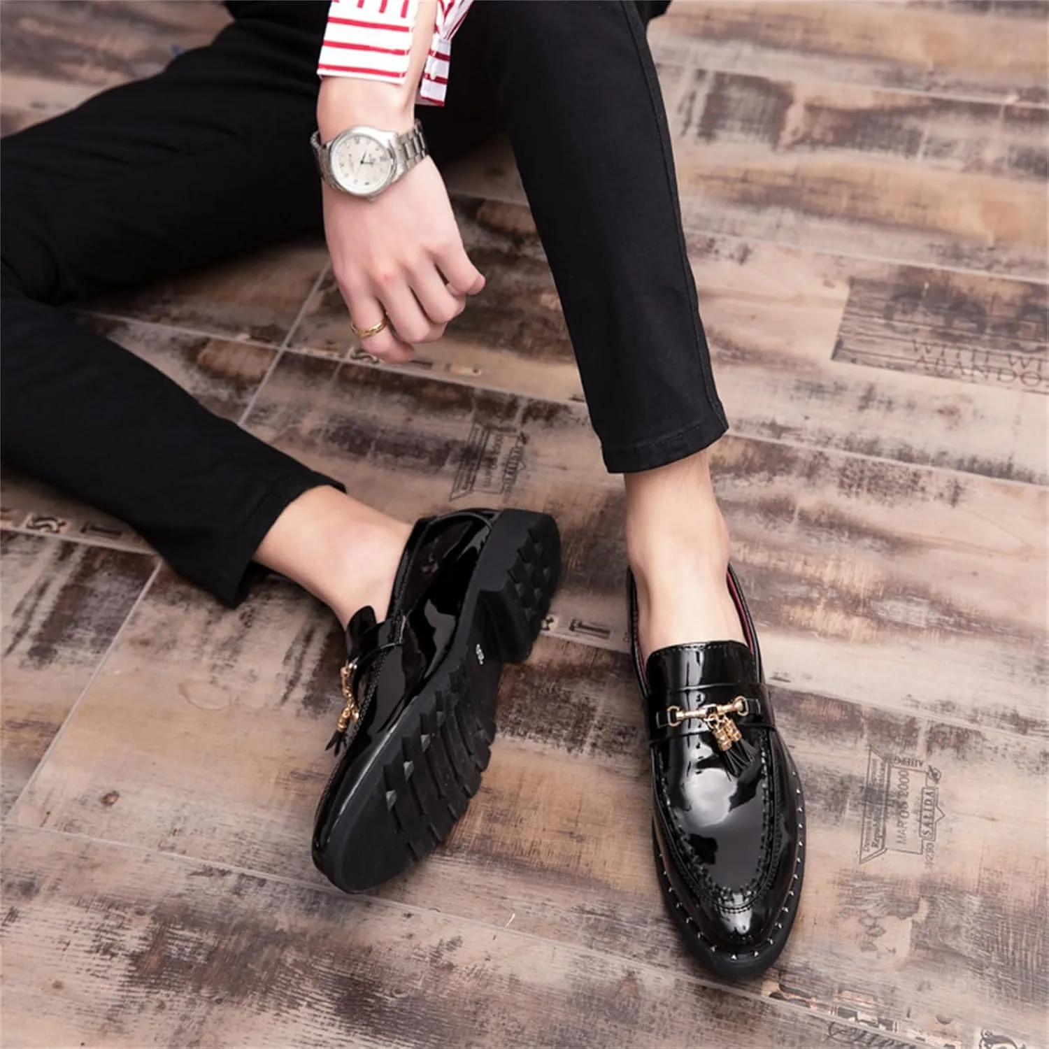 Men's Black Patent Leather Slip-On Tassel Loafers Business Dress Causal Party Wedding Shoes Prom Glitter Gold Buckle Shoes