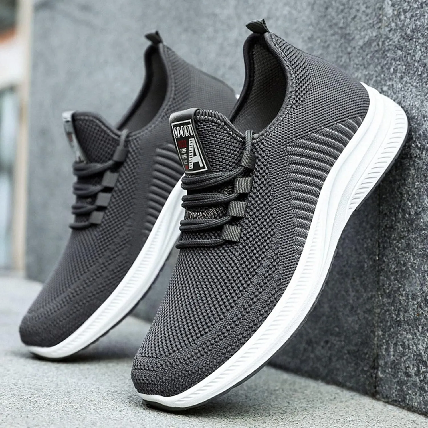 Men's Breathable Stretch Workout Shoes Portable Non Slip Fitness Workout Shoe Men's Comfortable Diabetic Shoes