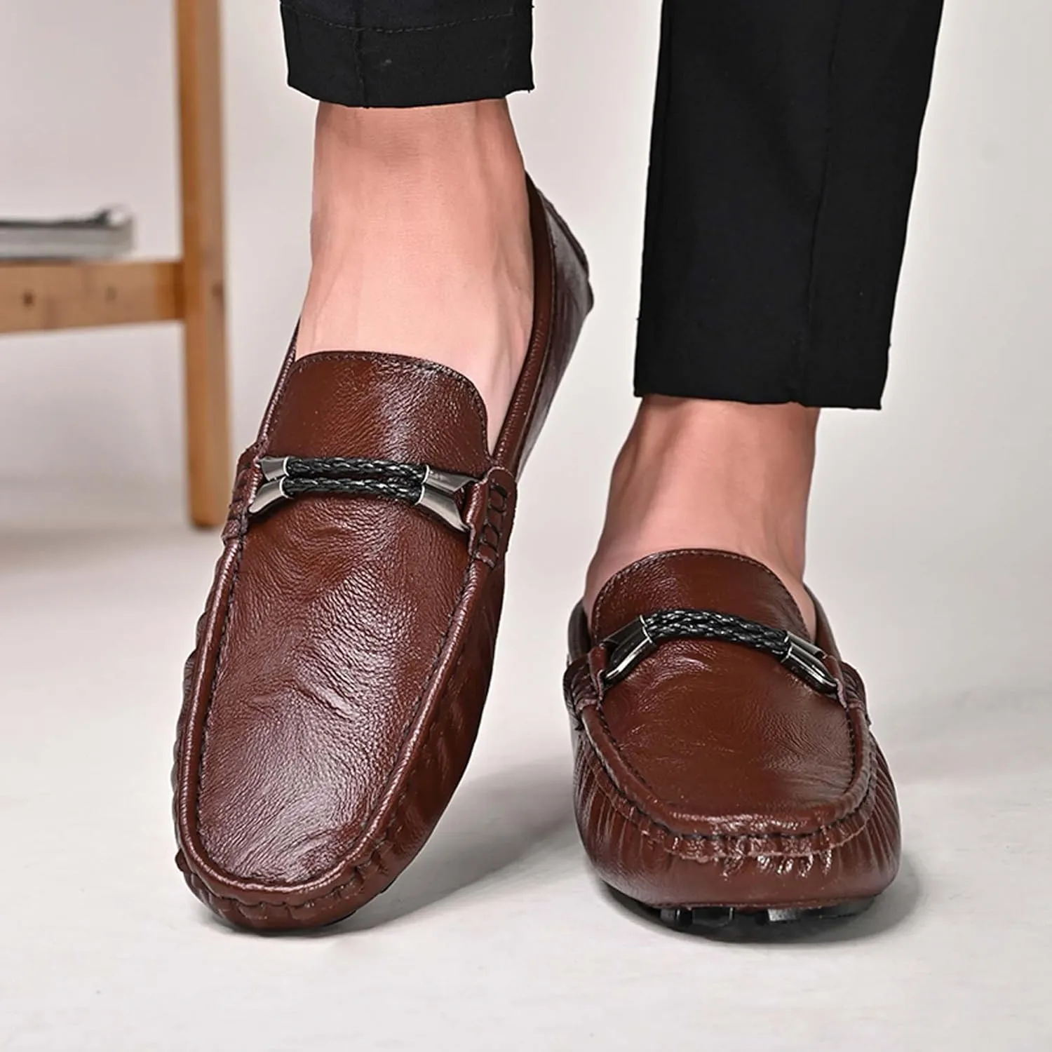 Men's Fashion Classic Lightweight Casual Shoes Hand Sewn Anti Slip Wear-Resistant Oxford Shoes Lightweight Soft Casual Cowhide Shoes Black