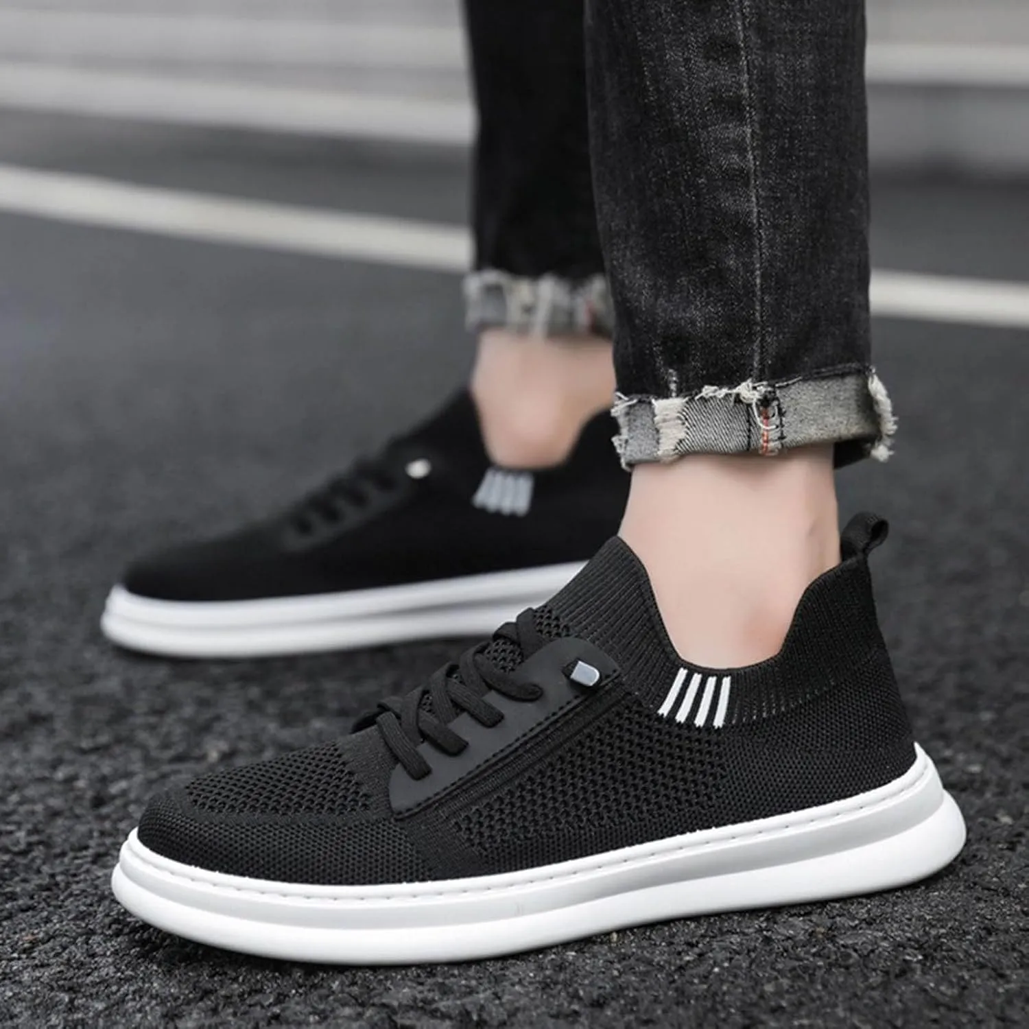 Men's Fashion Versatile Walking Shoes Lightweight Breathable Slip on Running Shoe Soft Flat Soled Elderly Shoes