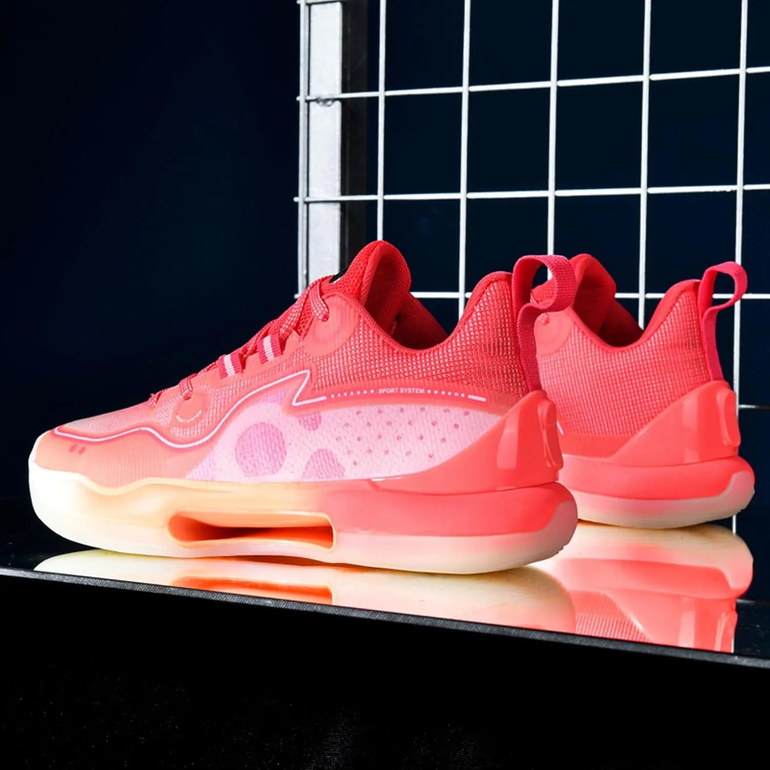 Men's High Top Basketball Shoes Teenagers High Top Running Sneakers Breathable Anti-Slip Outdoor Training Shoes Women's Lightweight Rebound Fitness Basketball Tennis Sneakers