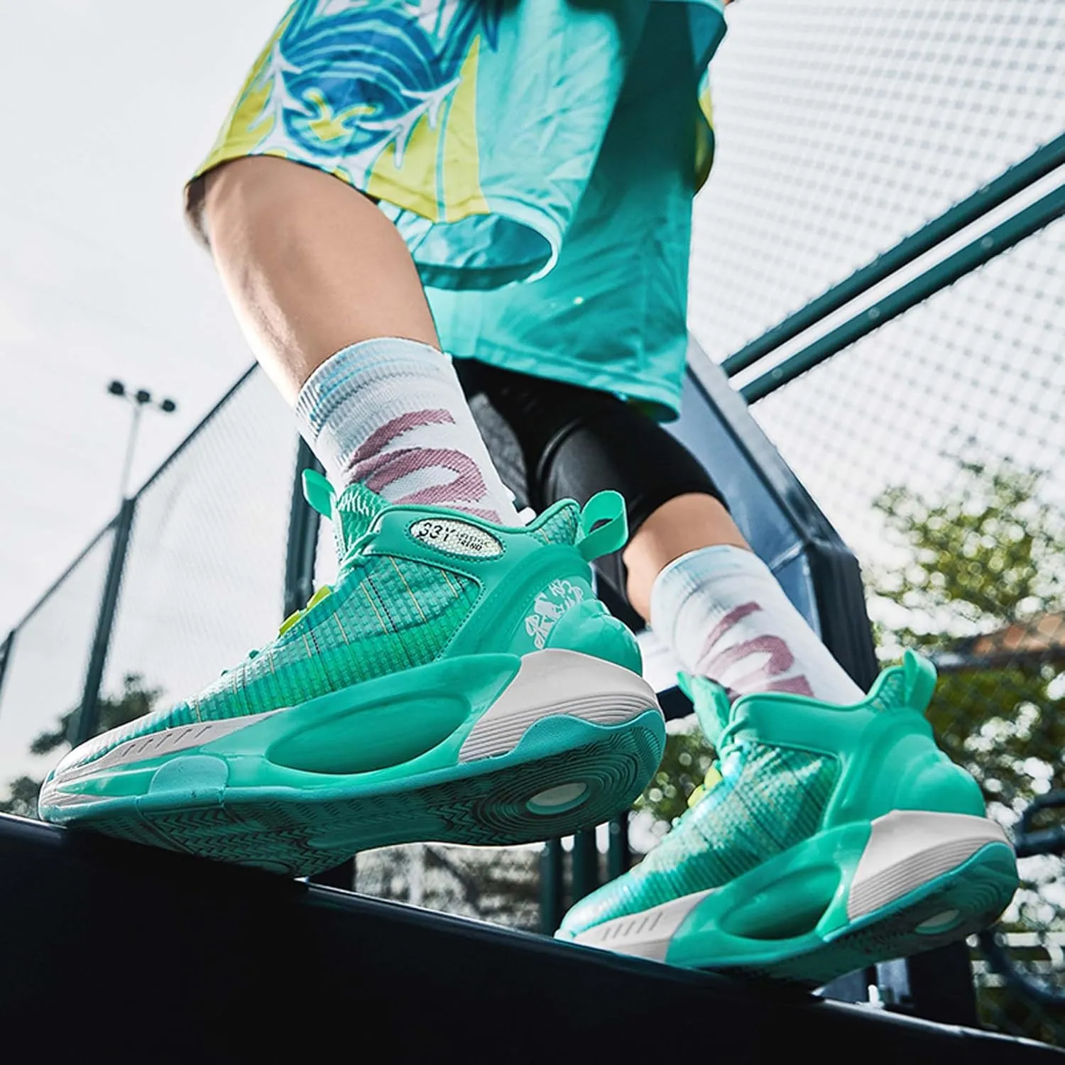 Men's High Top Basketball Shoes Teenagers Professional Non-Slip Training Running Shoes Women's Outdoor Fashion Sneakers Breathable Outdoor Casual Walking Sneakers