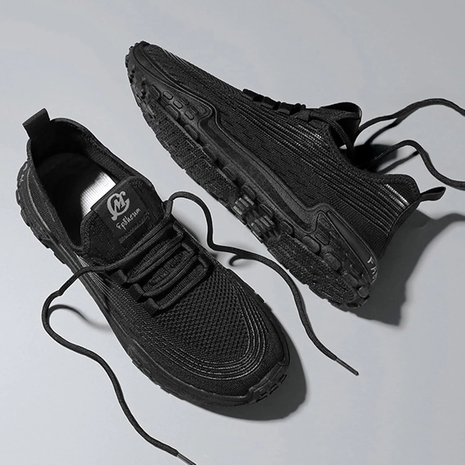 Men's Non Slip Barefoot Minimalist Shoes Comfortable Lightweight Casual Walking Shoe Athletic Fashion Sneakers