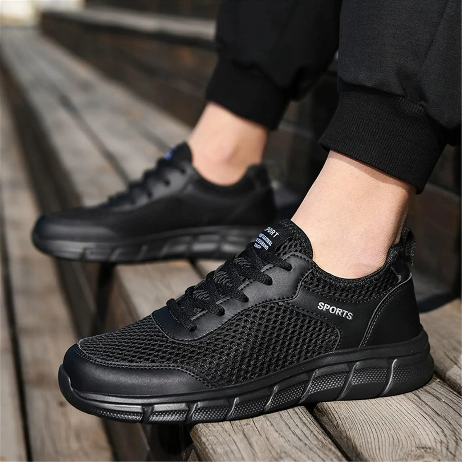 Men's Non Slip Tennis Sneakers Lightweight Breathable Walking Shoe Gym Tennis Athletic Fashion Sneakers for Men