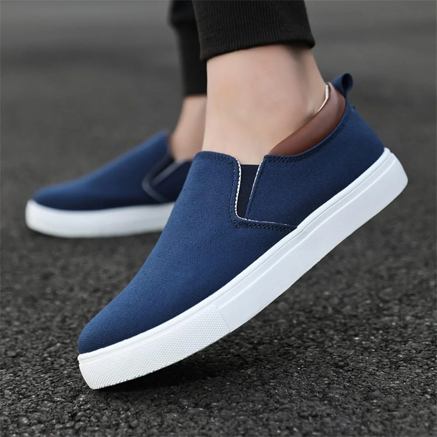 Men's Orthopedic Comfortable Slip-On Shoes Comfortable Lightweight Casual Walking Shoe Convenient Slip On Shoes