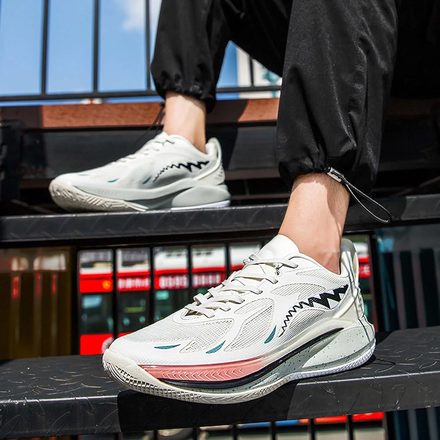 Men's Women's Basketball Shoes Lightweight Fashion Non-Slip Breathable Sneaker