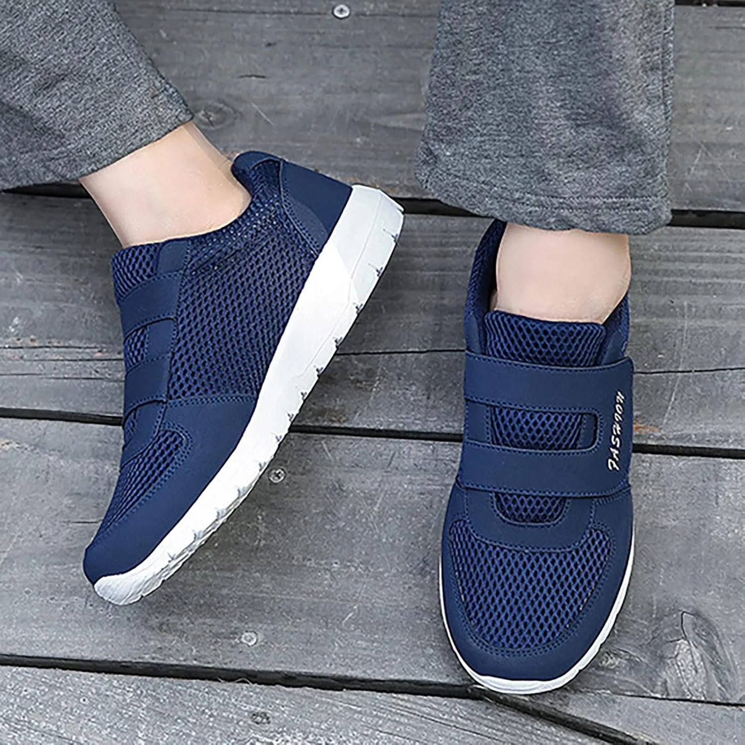 Mesh Breathable Men's Sports Shoes Lightweight Lightweight Sneakers Slip on Mens Fashion Running Shoes Casual Breathable Sport Shoe with Arch Support