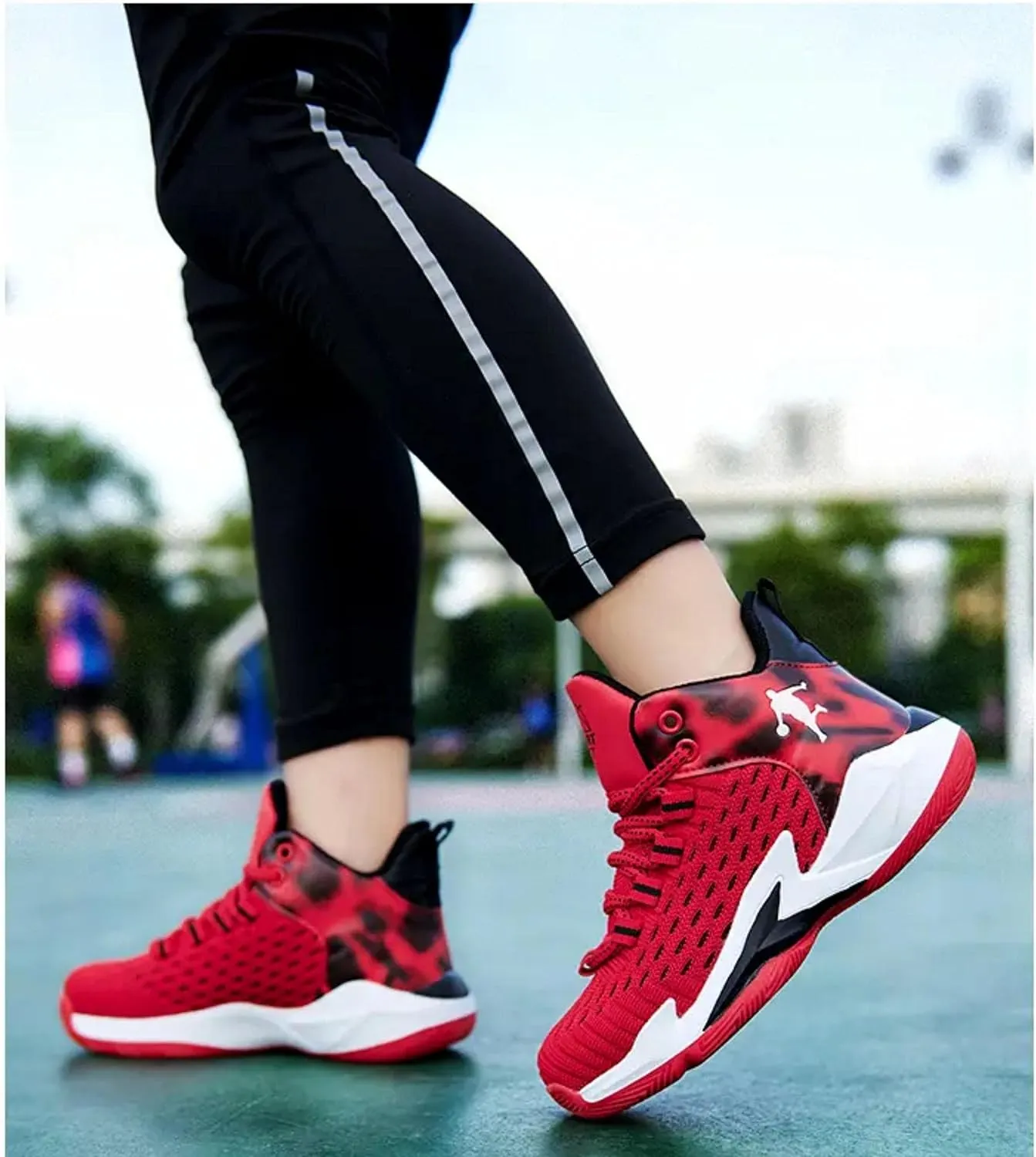 New Breathable net Basketball Shoes