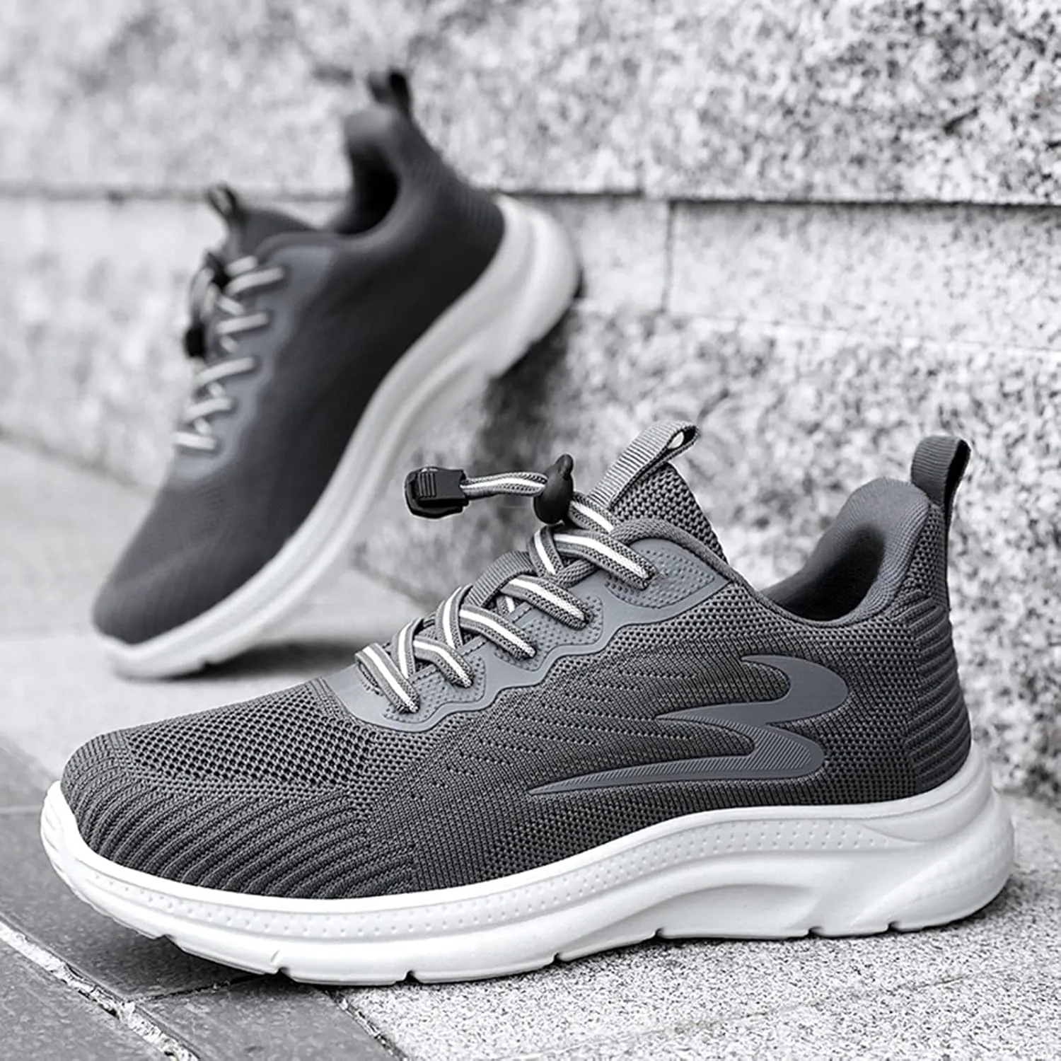 Shoe Made with Natural Materials Fashion Summer and Men Shoes Fly Woven Mesh Breathable Elastic Band Casual Easy to Wear