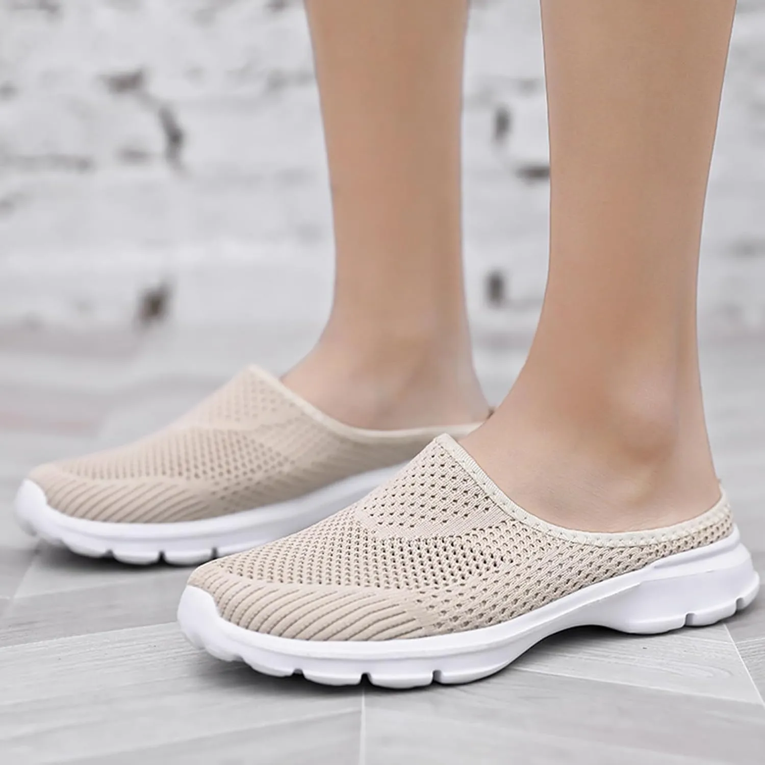 Slip On Mules & Clogs for Womens Breathable Mesh Walking Mules Sneakers Lightweight Open Back Slip On Shoes Closed Toe Slides Summer Breathable Slippers
