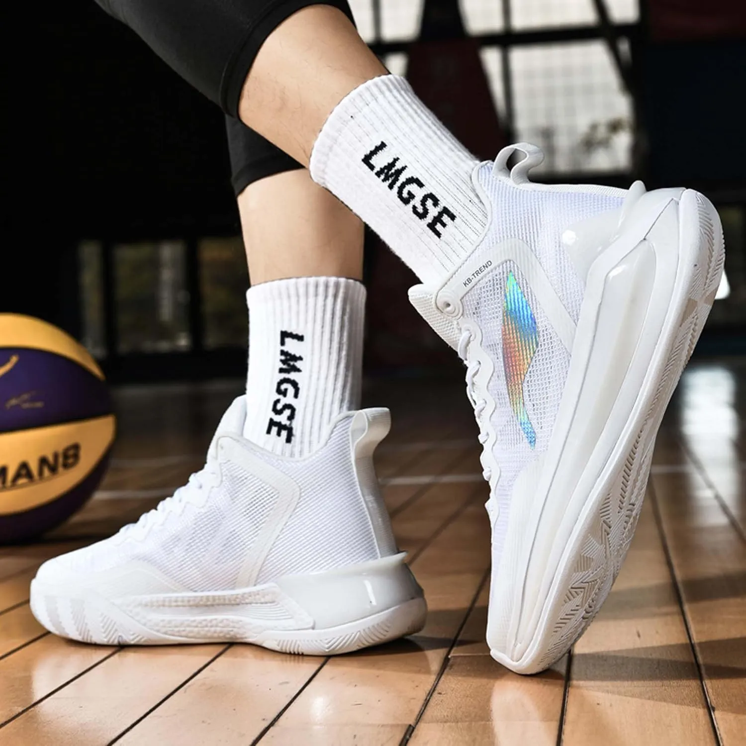 Unisex Basketball Shoes Fashion High Top Sneakers Indoor or Outdoor Training Match Shoes Outdoor Casual Sports Walking Shoes