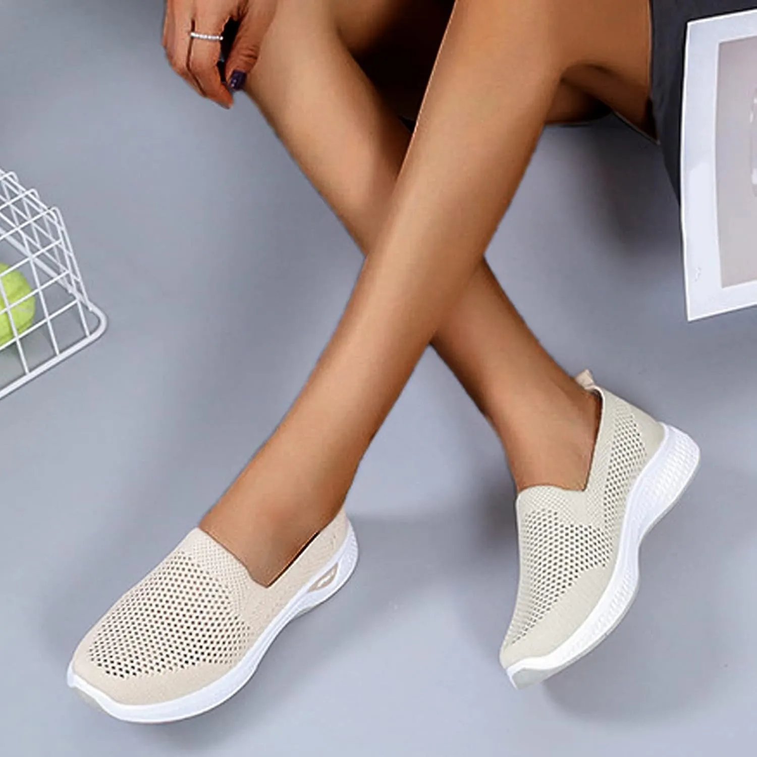 Women Casual Slip On Sneakers Breathable Walking Shoes Lightweight Canvas Comfortable Flats Non Slip Loafers
