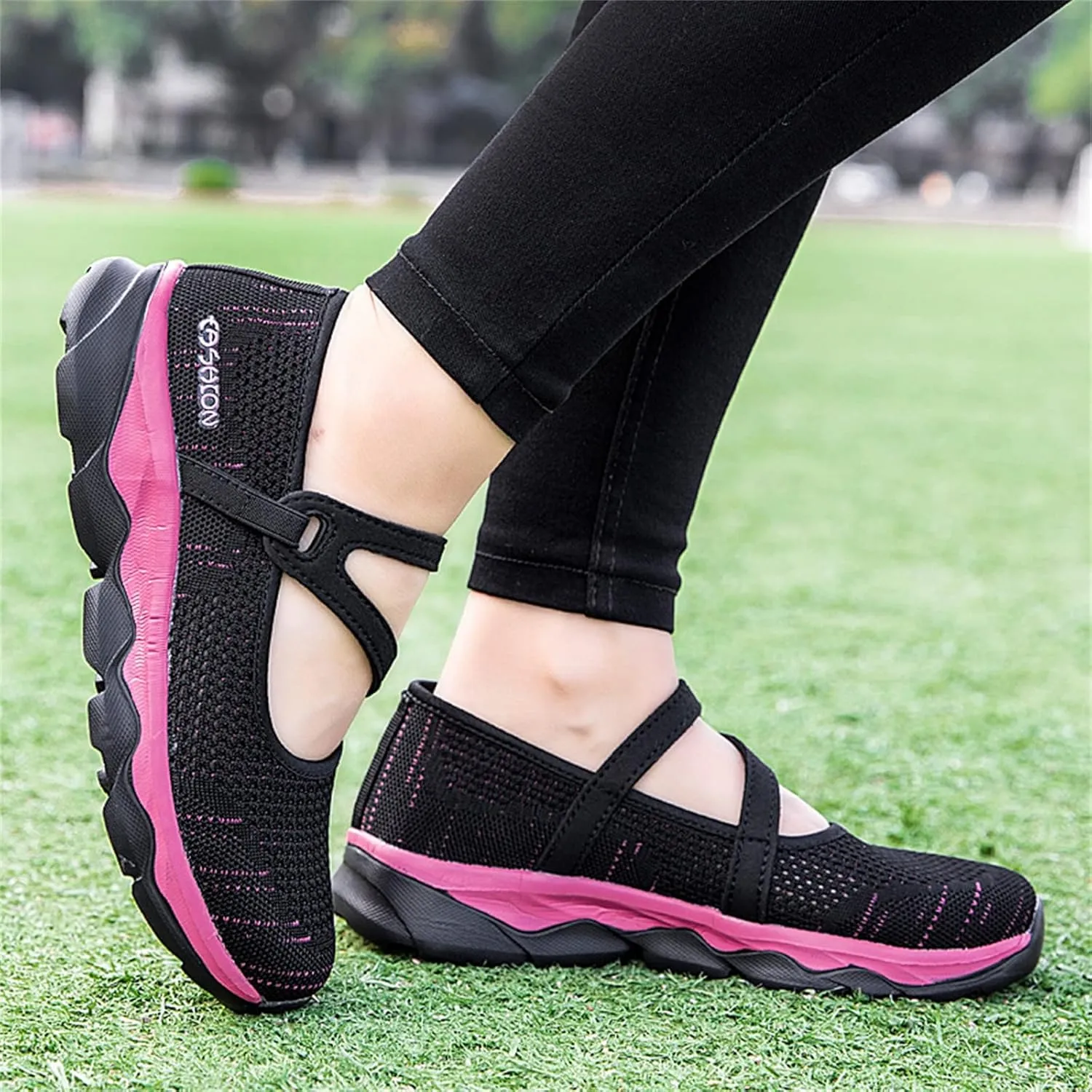 Women Casual Slip On Sneakers Breathable Walking Shoes Lightweight Canvas Comfortable Flats Non Slip Loafers