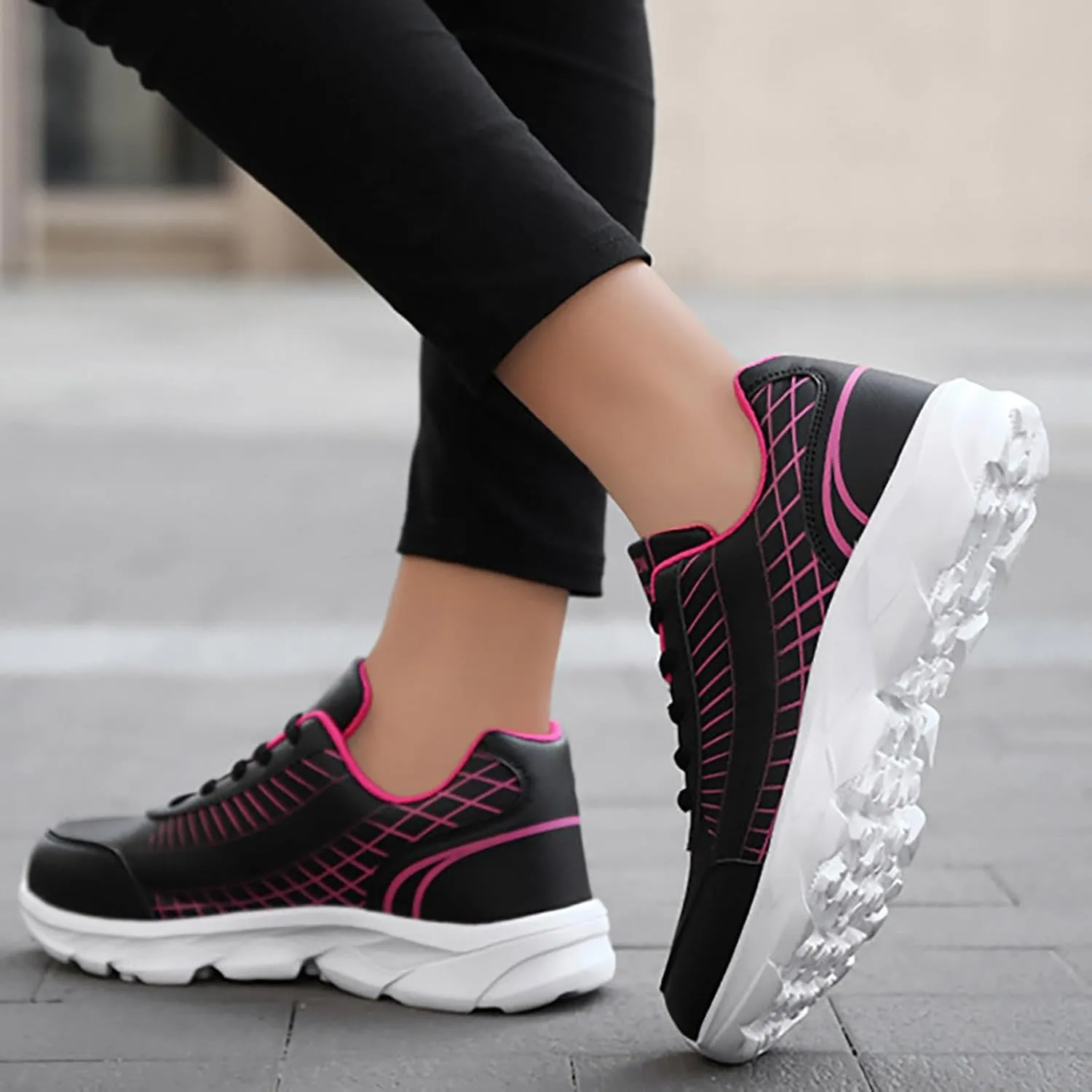 Women Lightweight Slip On Shoes Casual Comfortable Walking Sneakers Canvas Flats Non Slip Breathable Loafers