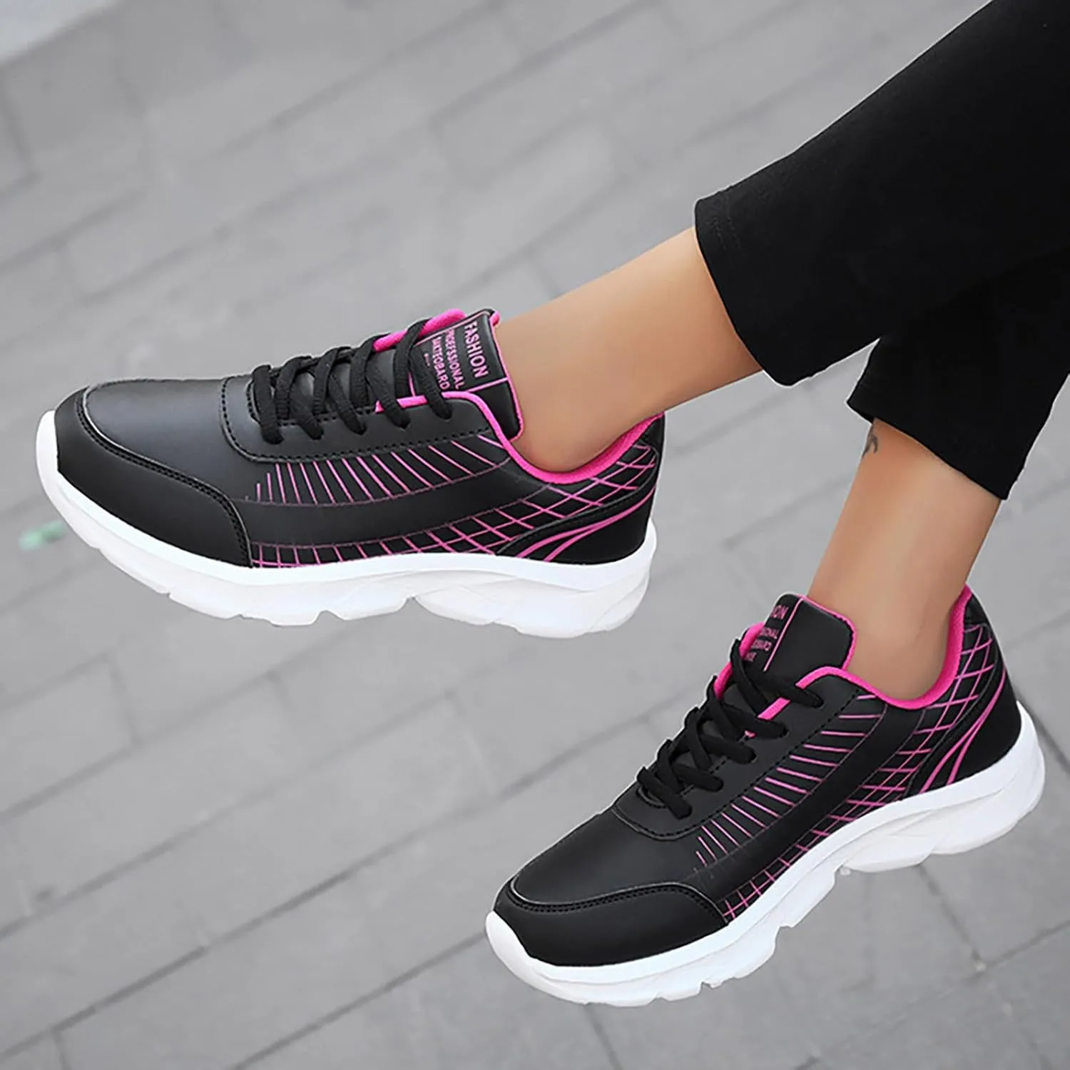Women Lightweight Slip On Shoes Casual Comfortable Walking Sneakers Canvas Flats Non Slip Breathable Loafers
