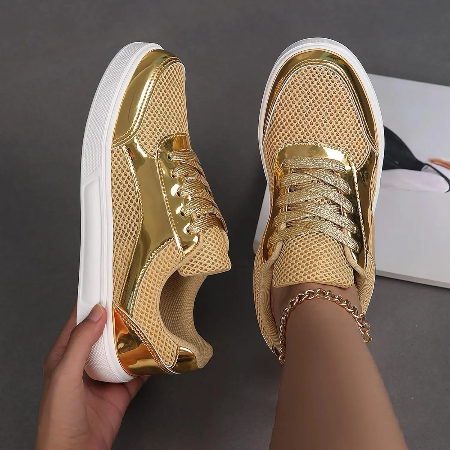 Women Slip On Walking Sneakers Casual Comfortable Shoes Lightweight Canvas Flats Non Slip Breathable Loafers