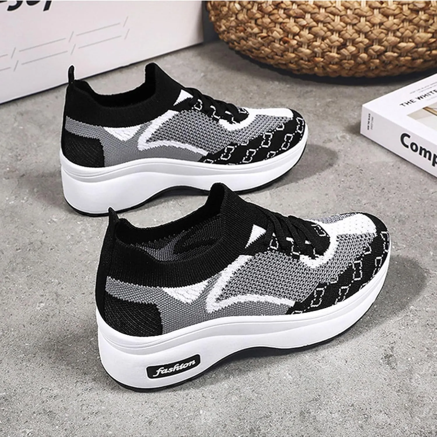 Women's Casual Breathable Mesh Sneakers Breathable Mesh Slip on Walking Shoes Comfortable Running Tennis Shoe