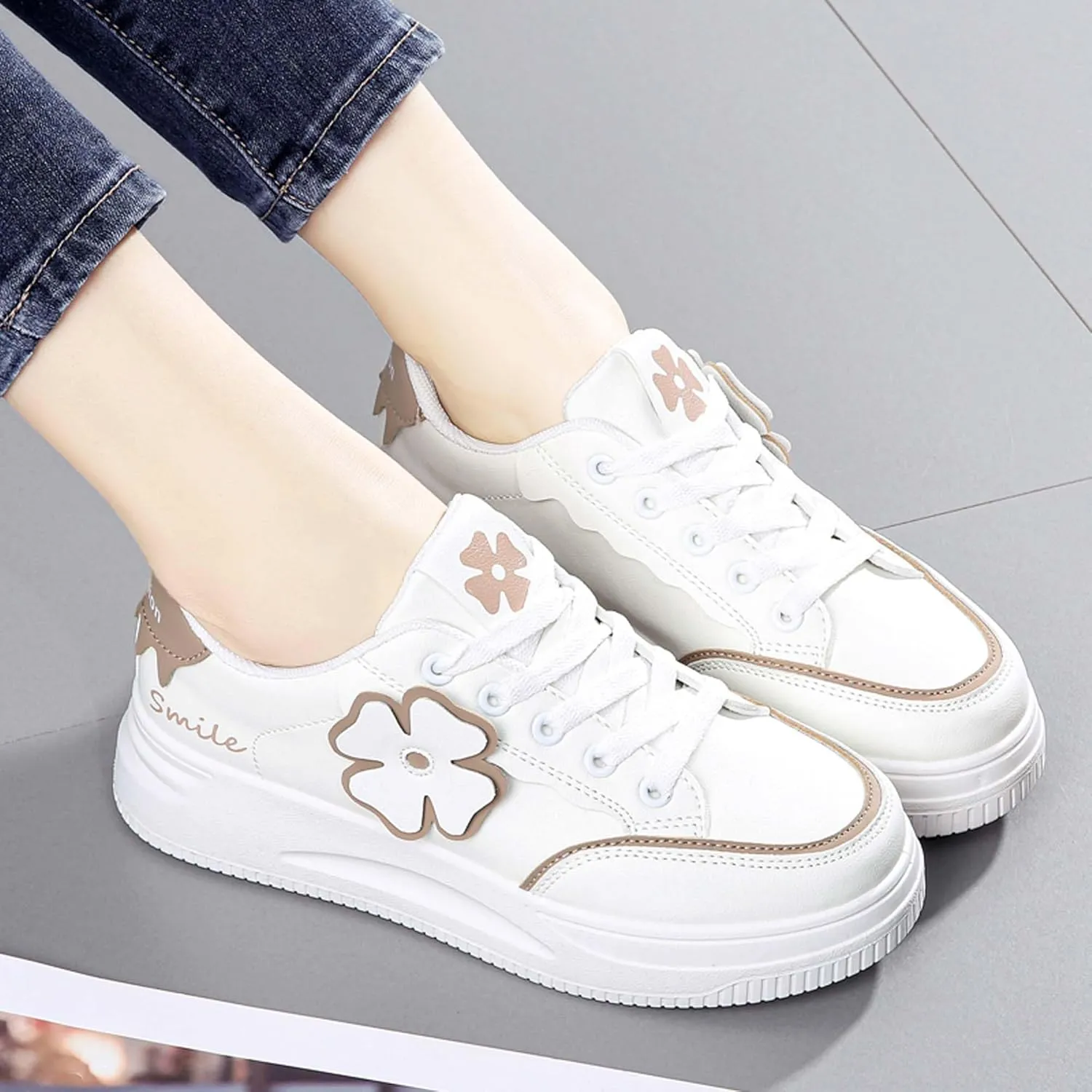 Women's Fashion Flower Flat Sports Skateboarding Shoes Anti Slip Shock Absorbing Tennis Shoes Ultra Light Breathable Casual Walking Shoes
